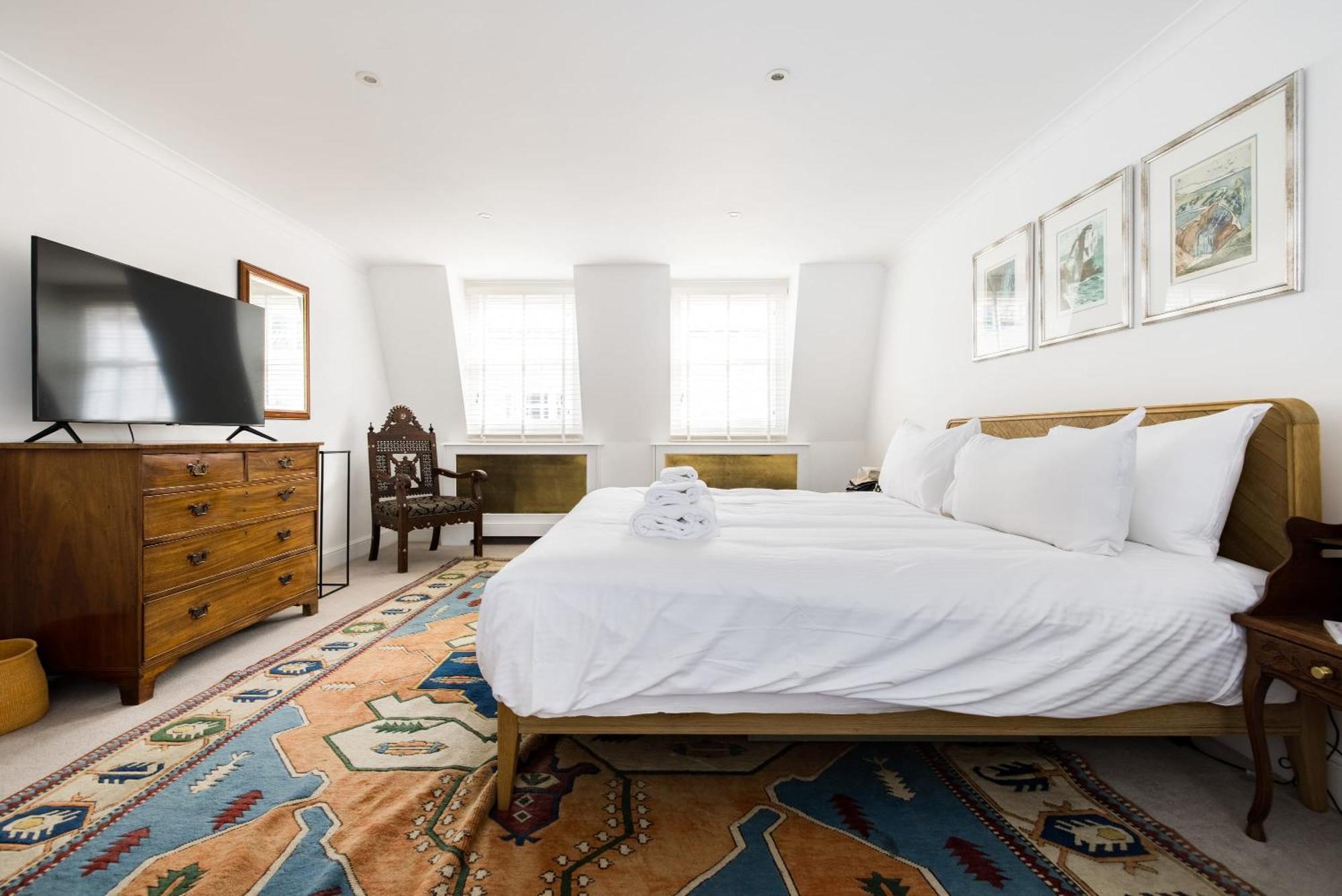 The Little Blue Dream - Sleeps 6 *